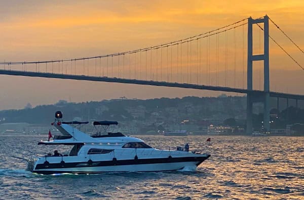 Private Yacht Charter